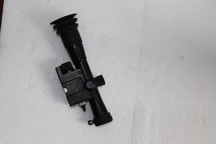 红外95式5.8mm白光瞄准镜 昆光 光学95式5.8mm白光瞄准镜推荐