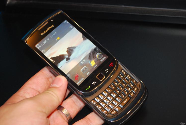 黑莓手机最新款2020