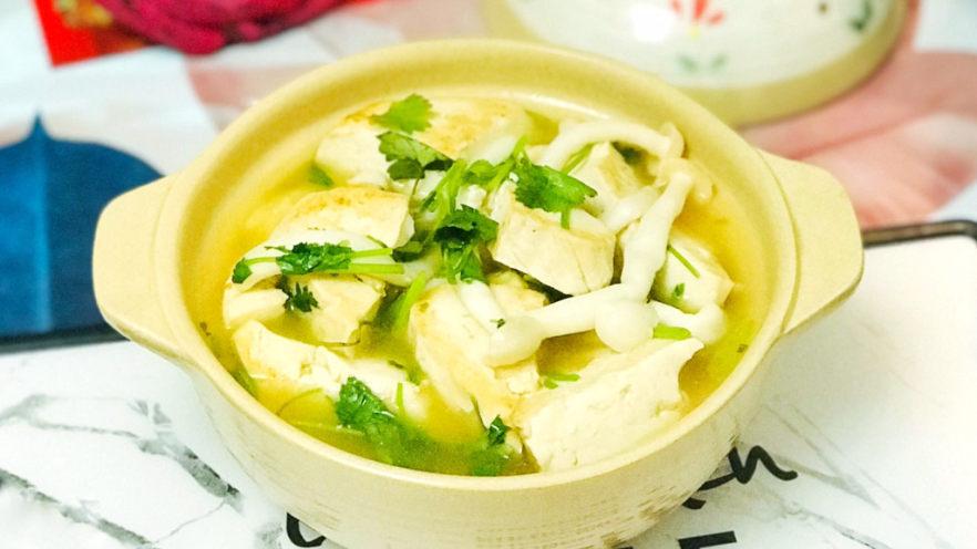 白玉菇豆腐汤 - 白玉菇豆腐汤做法,功效,食材 - 网上厨房