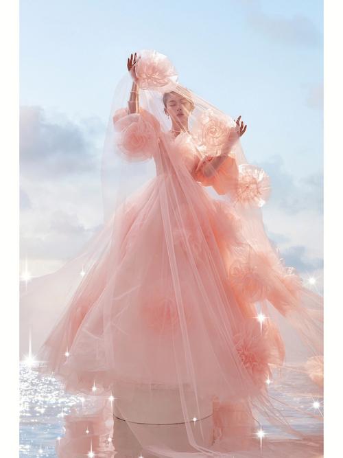 一场少女心爆棚的粉色系主题婚纱