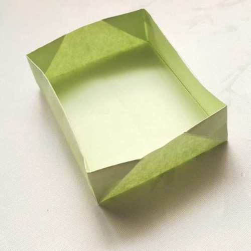 手工折纸: 教大家做一款简单大方的方形纸盒, 送给最亲爱的你们!