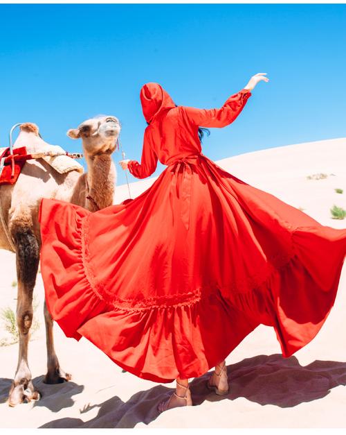 西藏拉萨旅游穿搭衣服敦煌沙漠长裙子异域风情服装拍照连衣裙红色s