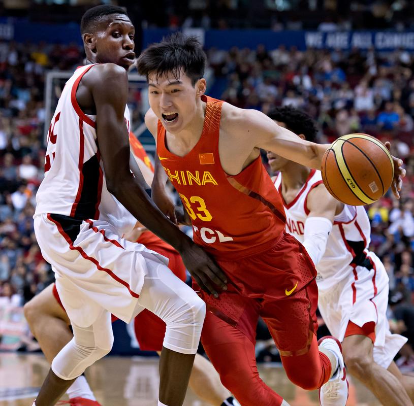 篮球——友谊赛:中国男篮蓝队不敌加拿大(1)