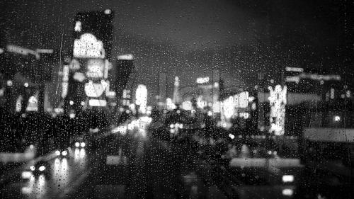 4k视觉创意黑白窗外雨景雨水城市雨夜