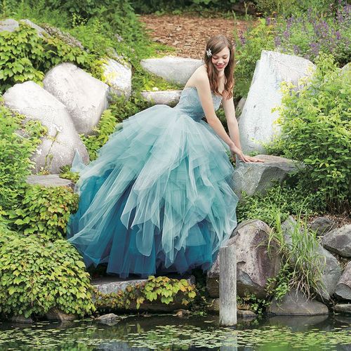 惊艳!日本婚纱公司为新娘创作最美原版迪士尼公主裙