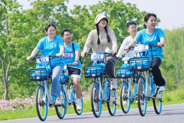 倡导低碳出行健康生活哈啰单车公益支持南京江心洲环岛骑行赛