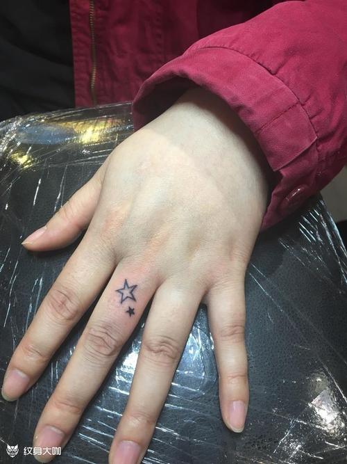 手指小78星星_纹身图案手稿图片_纹绣堂——刘兴的纹身作品集