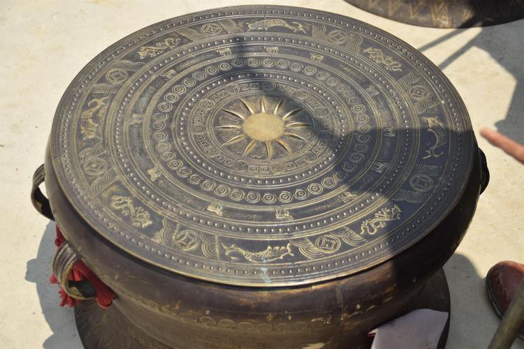 广西铜鼓的象征和意义壮族铜鼓的故事传说