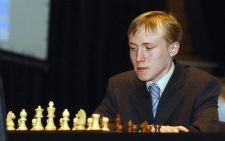 世界棋联国际象棋冠军赛第4位棋王:波诺马廖夫