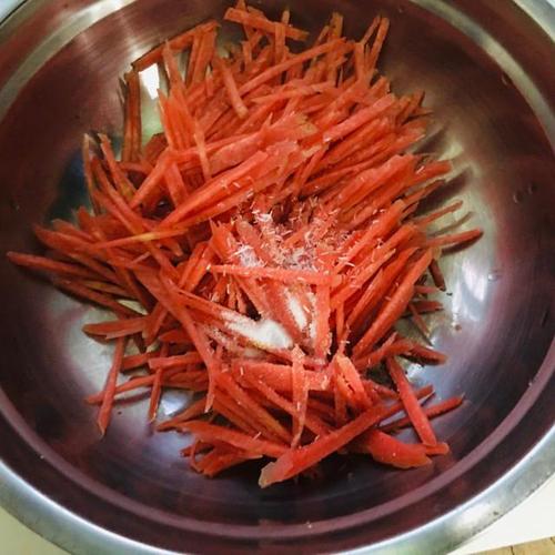 胡萝卜腌制方法当天腌当天吃