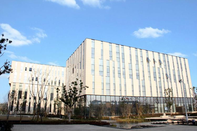 公司位于南京麒麟科技创新园的圣和总部及研发中心,历时四年精心设计