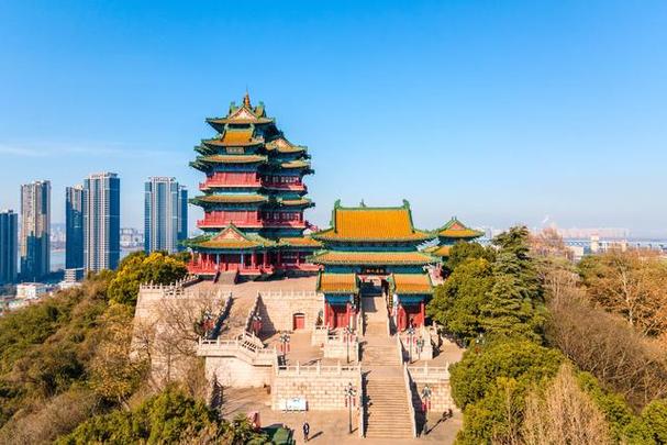 南京什么地方好玩:夫子庙还是玄武湖?南京哪个更让你心动?