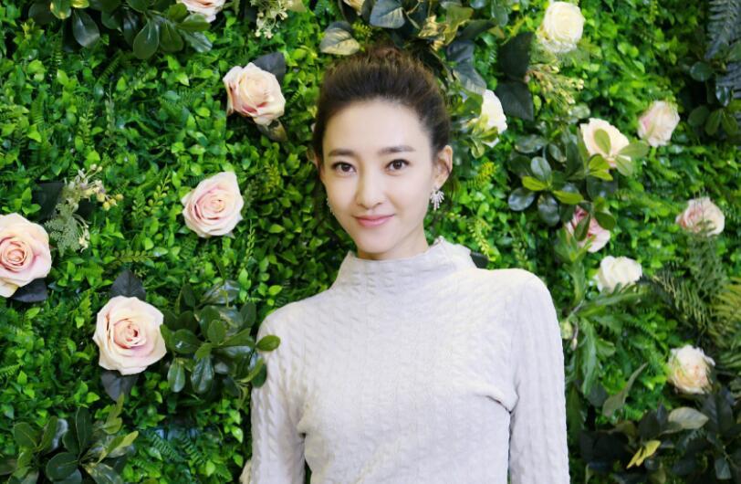 5位姓王的女星,王晓晨凭电视剧《蝴蝶飞飞》,从而正式进入演艺圈,在