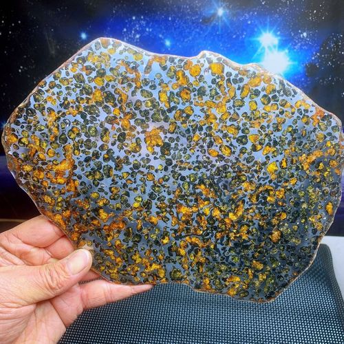 肯尼亚sericho橄榄陨石切片 非洲肯尼亚橄榄陨石 2016发现于非洲
