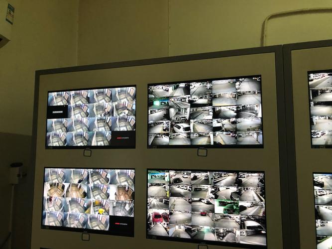 于2019年5月下旬开始济南市天桥区官扎营新区更换高清监控摄像头了