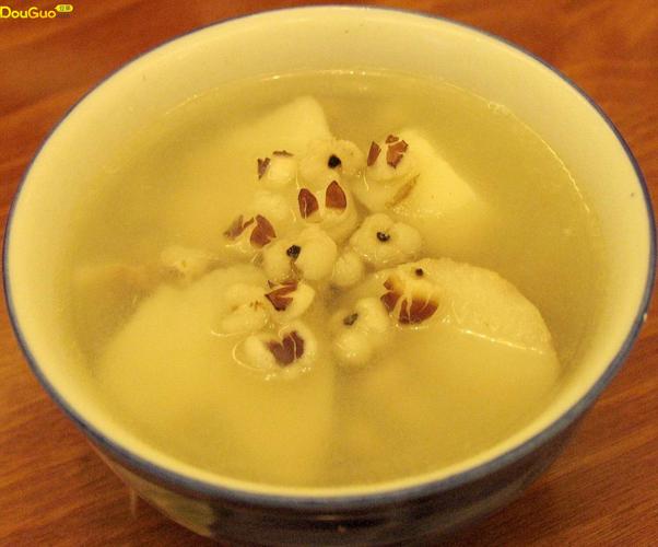 淮山薏米芡实汤