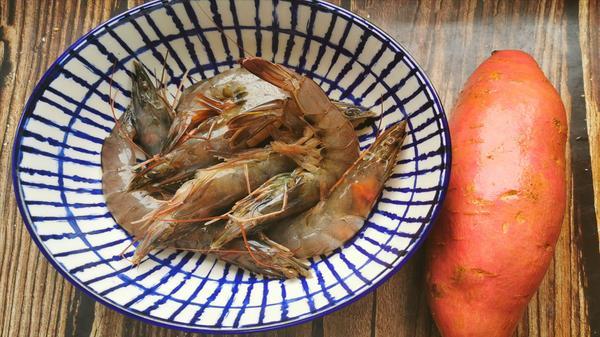 红薯能和虾一起吃吗,吃了红薯和虾会怎样 红薯和虾可以一起吃吗