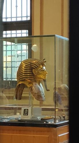 埃及国宝级文物图坦卡蒙黄金面具.