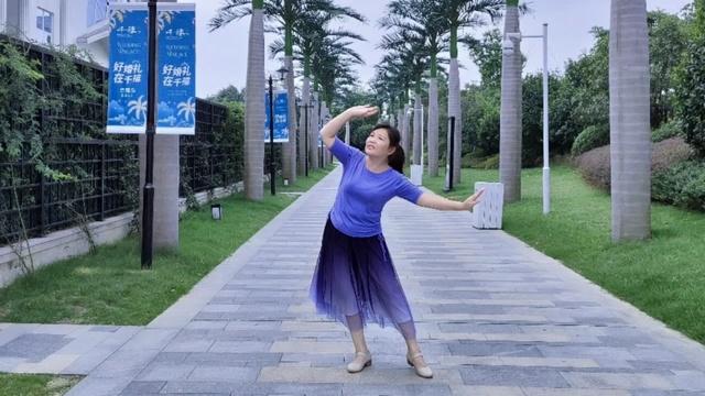 91萱萱 -广场舞教学-糖豆视频