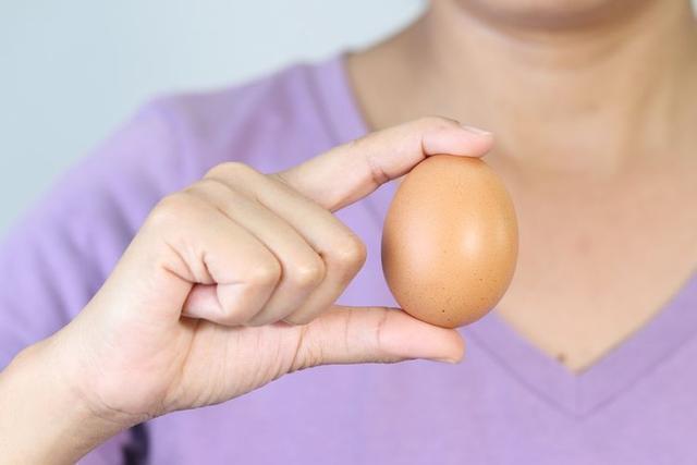 血脂高可以吃鸡蛋吗到底该吃什么医生告诉你正确答案