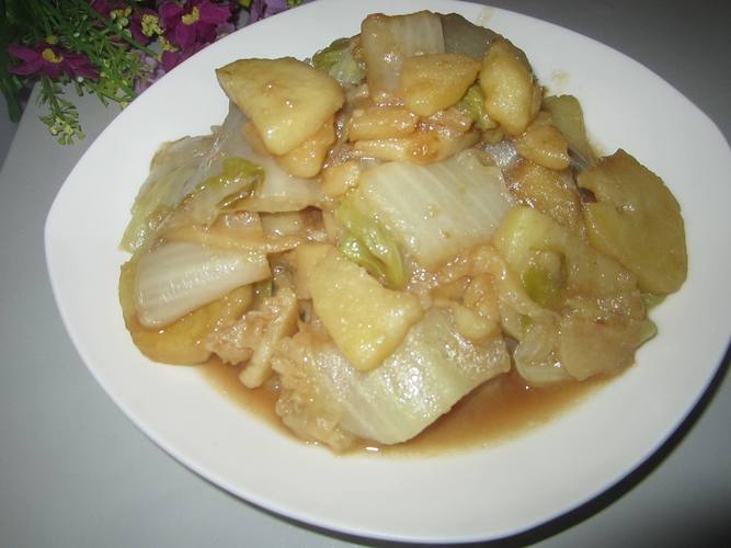 土豆炖白菜