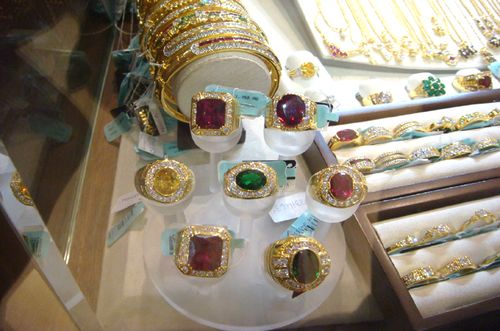 曼谷皇家珠宝中心购物攻略