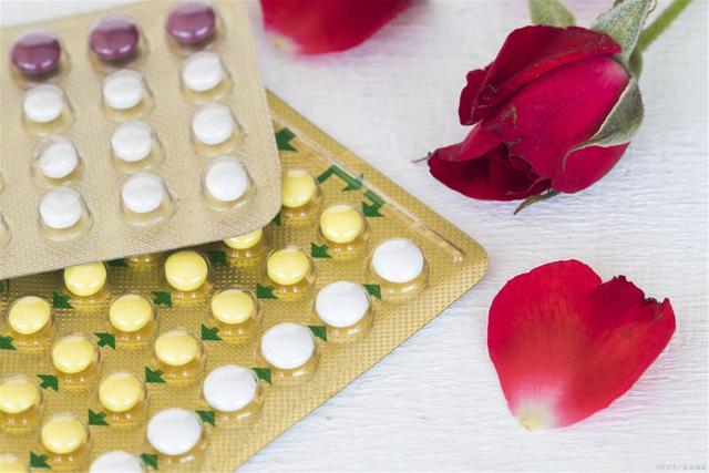 紧急避孕药一年最多吃几次?次数很有限,这5种副作用要留意