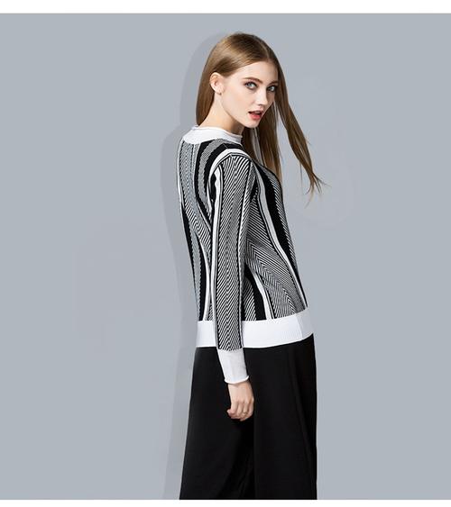 韩型日尚2017秋季新款欧美女装 长袖条纹黑白撞色毛衣套头针织衫