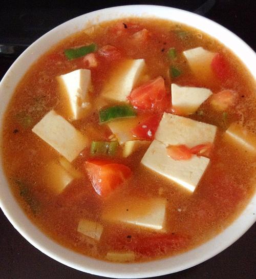 番茄豆腐汤的做法_番茄豆腐汤怎么做_番茄豆腐汤的家常做法_王太私房