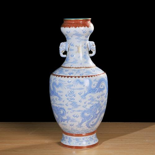 江西省陶瓷工艺美术大师 珐琅彩蓝料龙纹双耳瓶