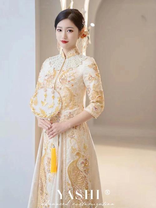 中式香槟色秀禾嫁衣雅氏嫁衣婚纱礼服
