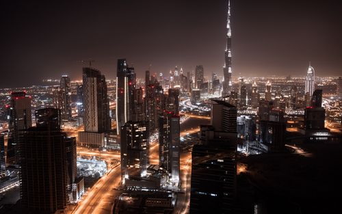 壁纸 迪拜,城市夜景,高楼林立,灯光,道路