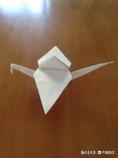 最简单千纸鹤折法4步