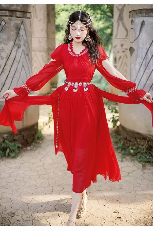 敦煌异域风情印度新疆民族风女装西域公主连衣裙沙漠拍照衣服