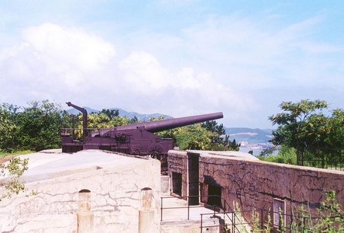今天的刘公岛旗顶山炮台