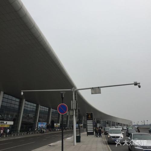 郑州新郑机场t2航站楼有几个出口