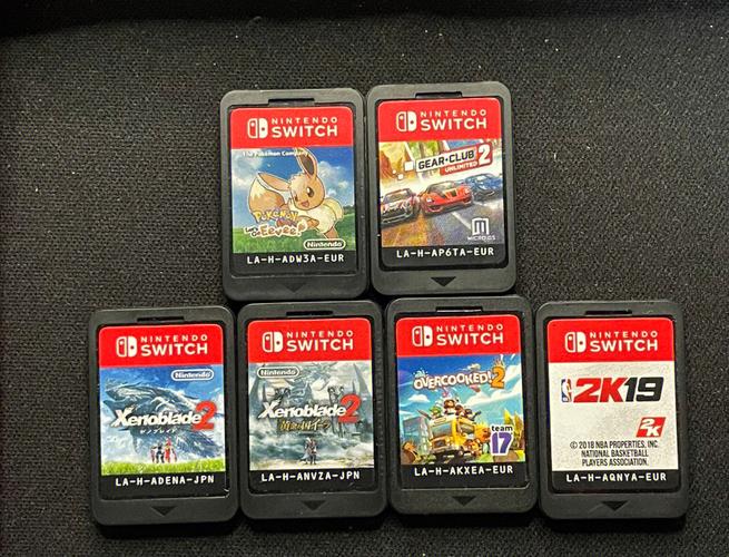switch游戏卡带盒全新可出也可以交换