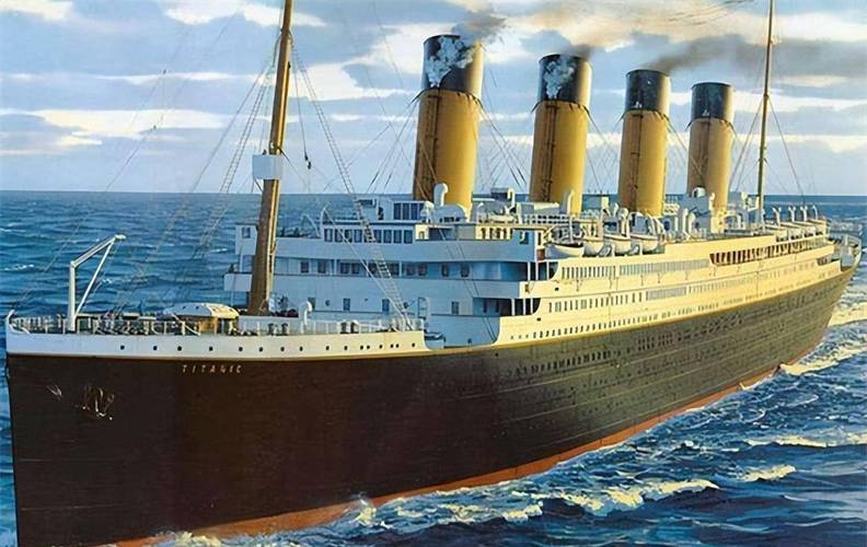 永不沉没的巨轮泰坦尼克号真的是被诅咒的轮船吗真相是什么