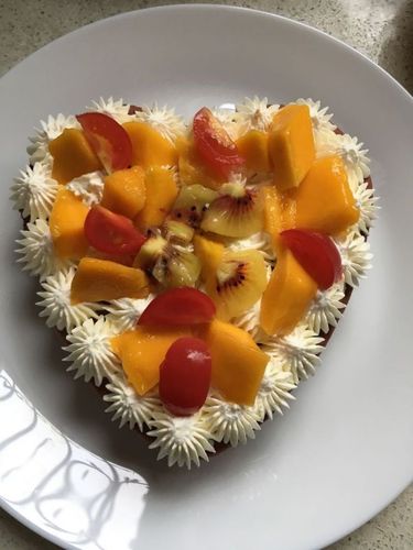 裸心形水果蛋糕