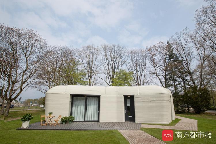 荷兰这座3d打印的房子迎来了租客个性化建筑未来可期