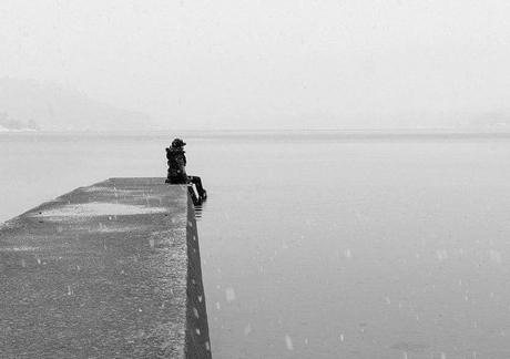 冬天孤独伤感的句子 一个人熬过所有苦难