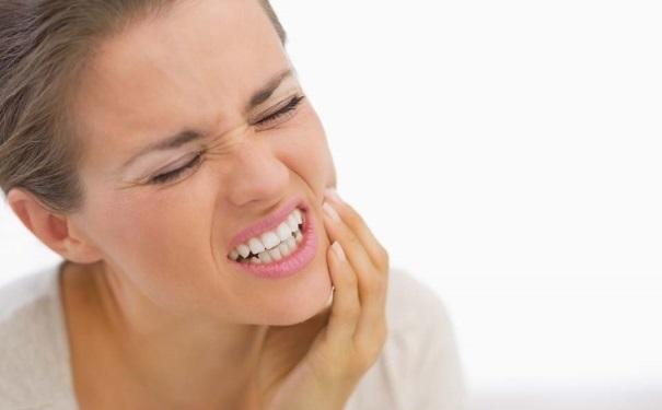 哺乳期长智齿牙疼怎么办