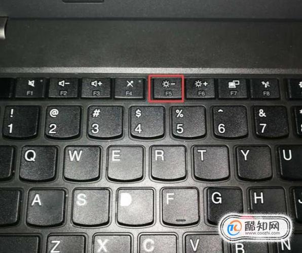 联想手提电脑怎样在键盘上调暗或调亮屏幕优质