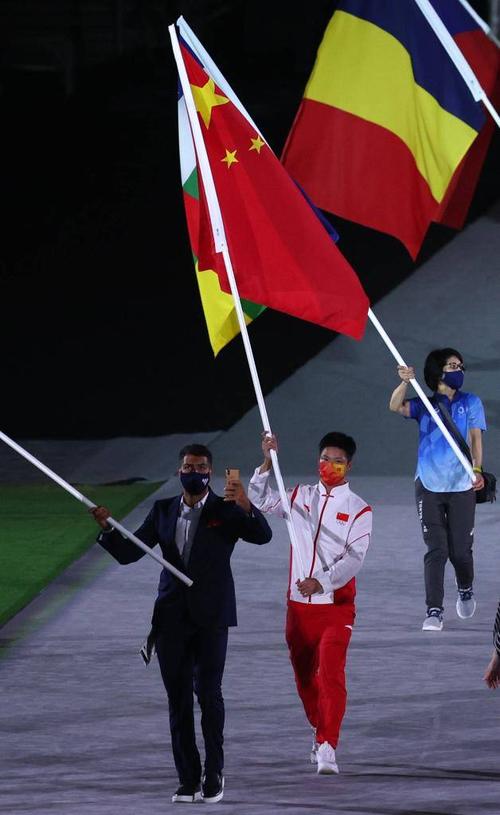 2016奥运会中国旗手