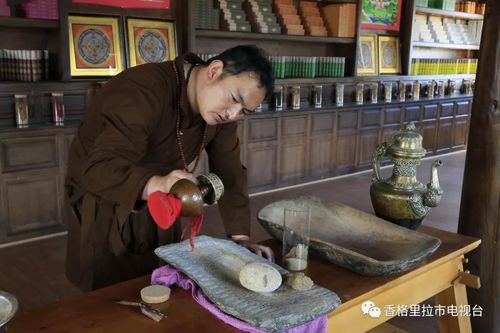 非遗香格里拉迪庆藏香制作技艺传承人江参妙手生香点滴都是藏文化精髓