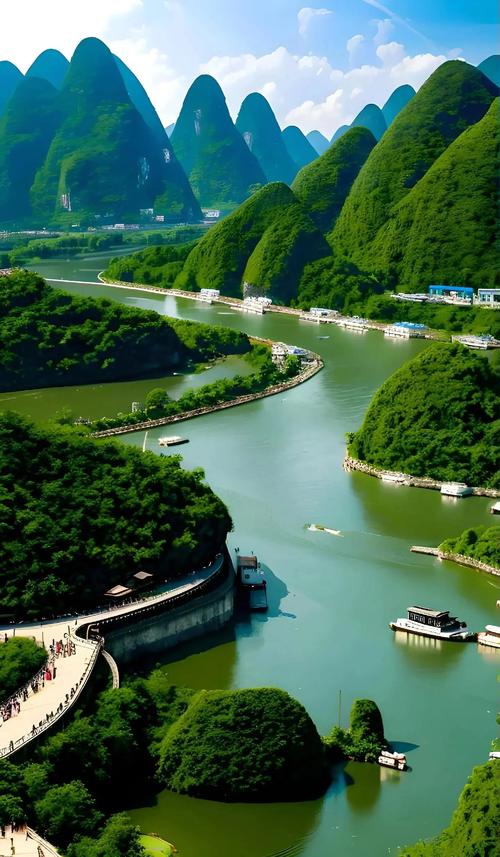 最能治愈人心的,便是这世间的山水风光#桂林山水甲天下 #好山 - 抖音