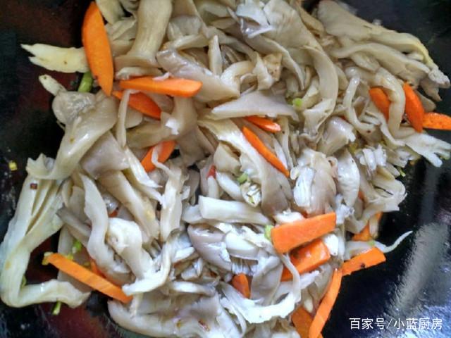 炒蘑菇是冷水下锅还是热水下锅