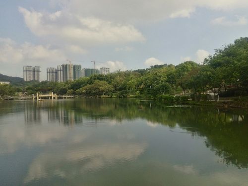 广州萝岗区创业公园(2018.9.19)
