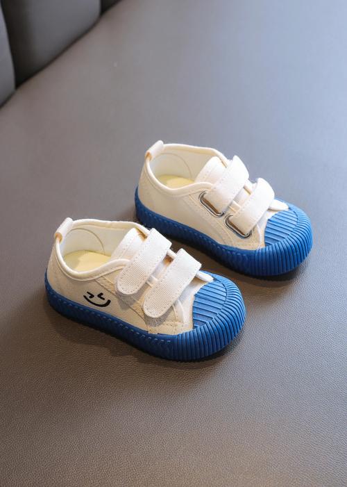 强烈推荐这款宝宝鞋鞋给各位麻麻们7575