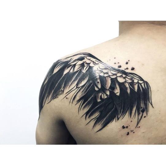 翅膀纹身图片_成品肩部背部欧美图腾原创纹身图案